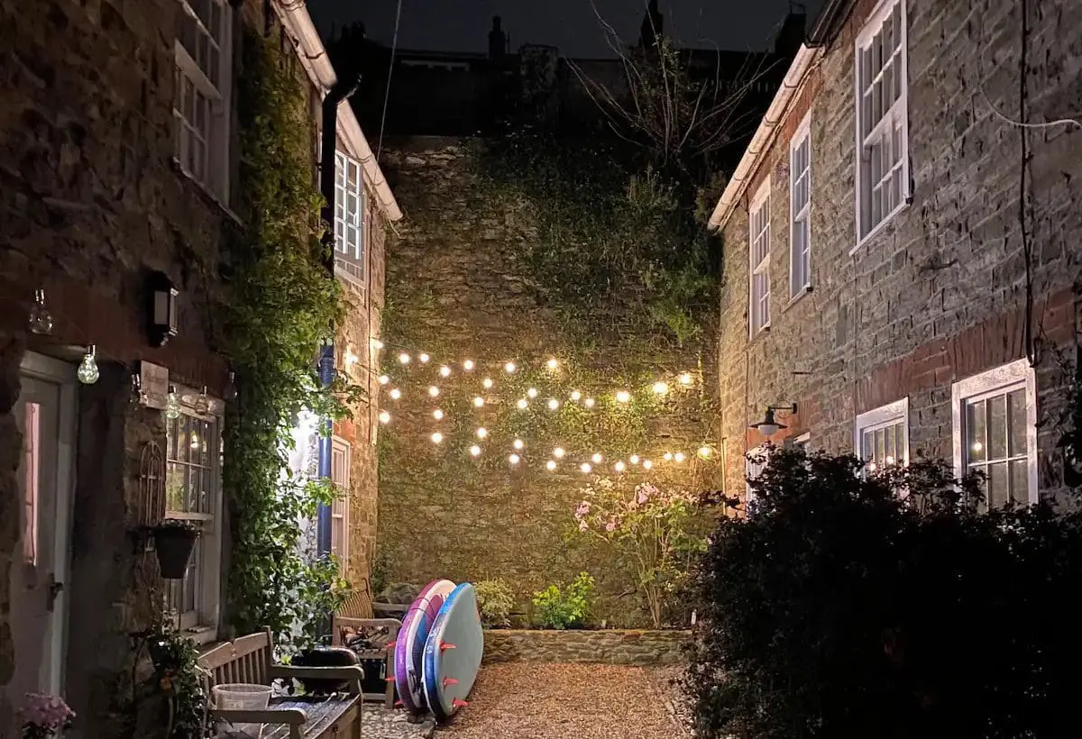 25 Island Street, airbnb property