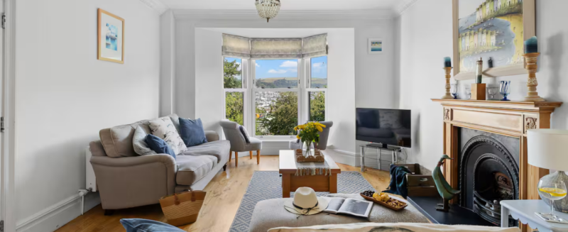 Elegant living room of holiday home Hazelbank Dartmouth