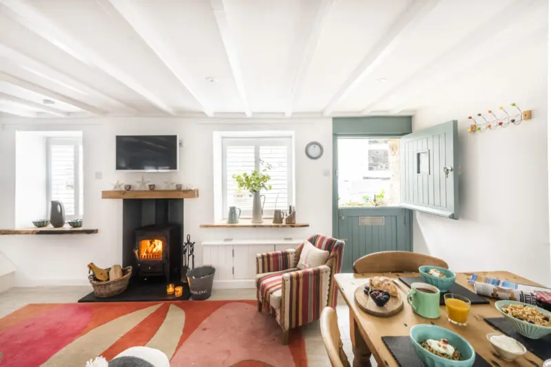 shellseekers-living-room